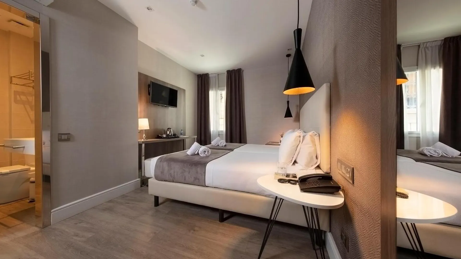 Hotel Oasis Barcelona 2*,