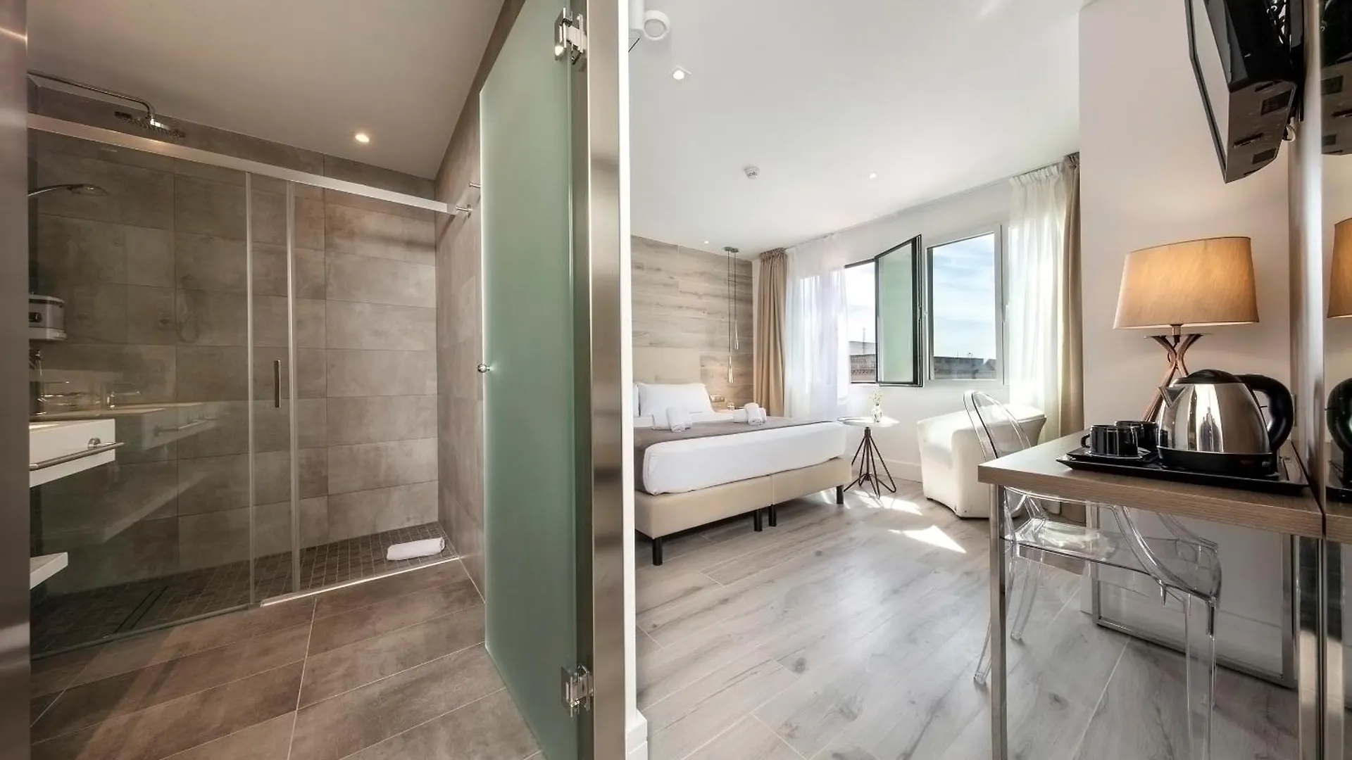 Hotel Oasis Barcelona 2*,  Spain