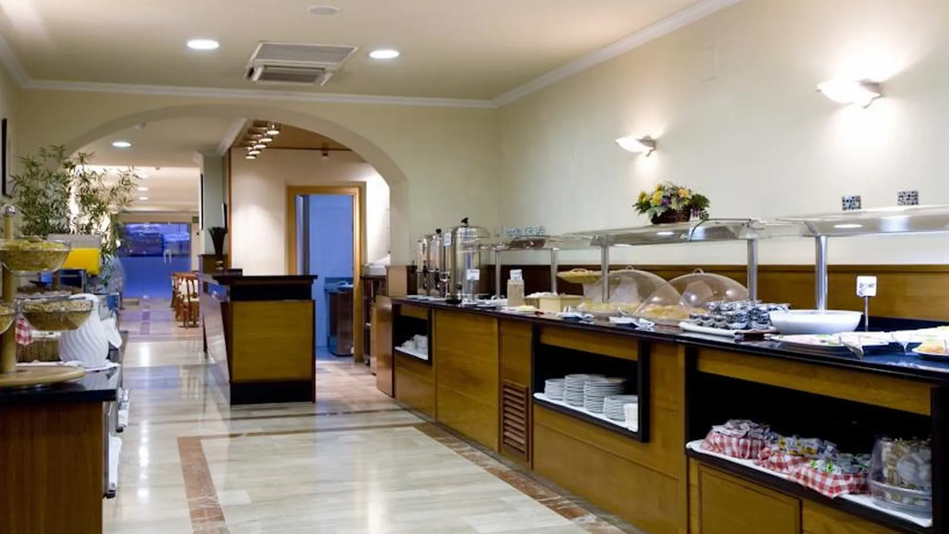 Hotel Oasis Barcelona 2*,